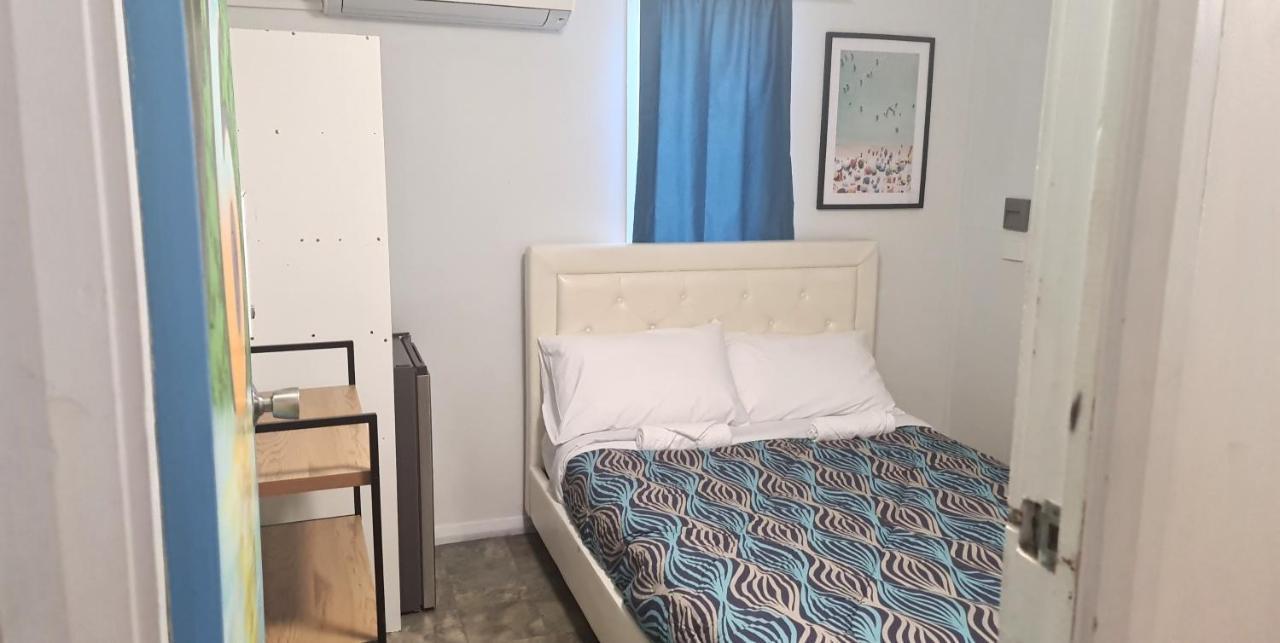Castaways Backpackers Cairns Hostel Εξωτερικό φωτογραφία
