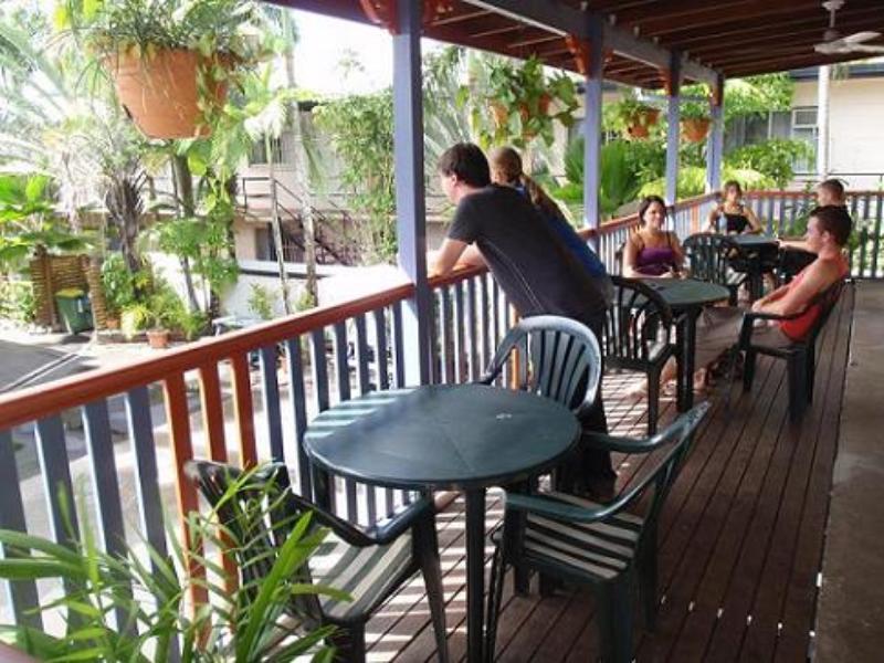 Castaways Backpackers Cairns Hostel Εξωτερικό φωτογραφία