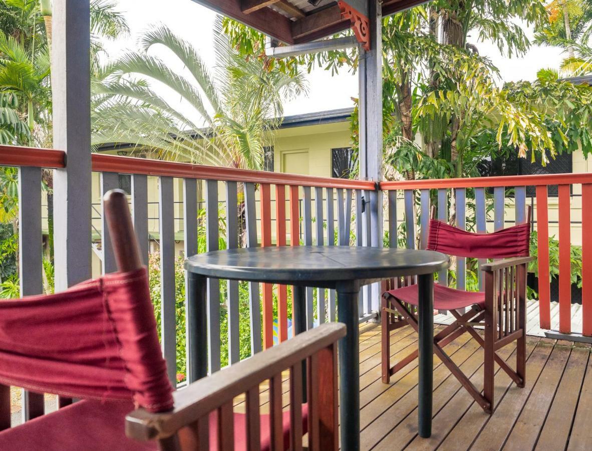 Castaways Backpackers Cairns Hostel Εξωτερικό φωτογραφία