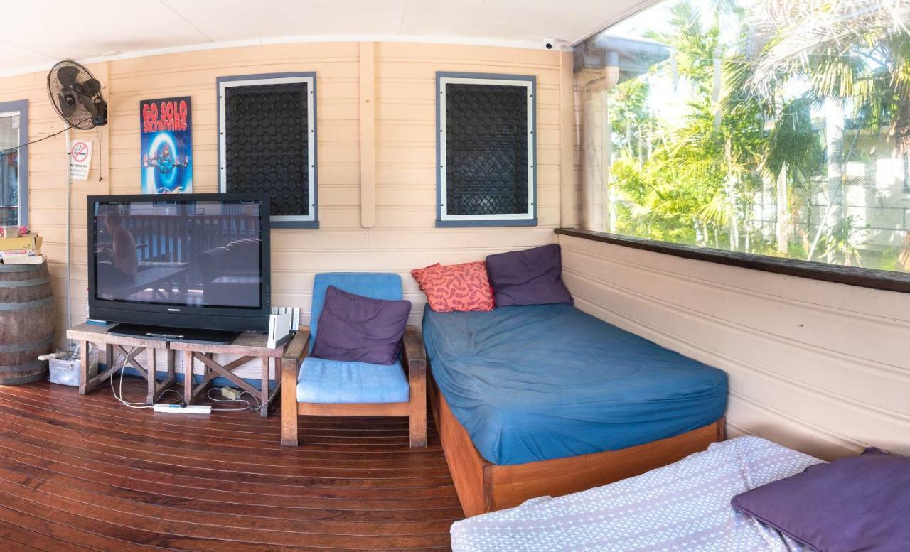 Castaways Backpackers Cairns Hostel Εξωτερικό φωτογραφία