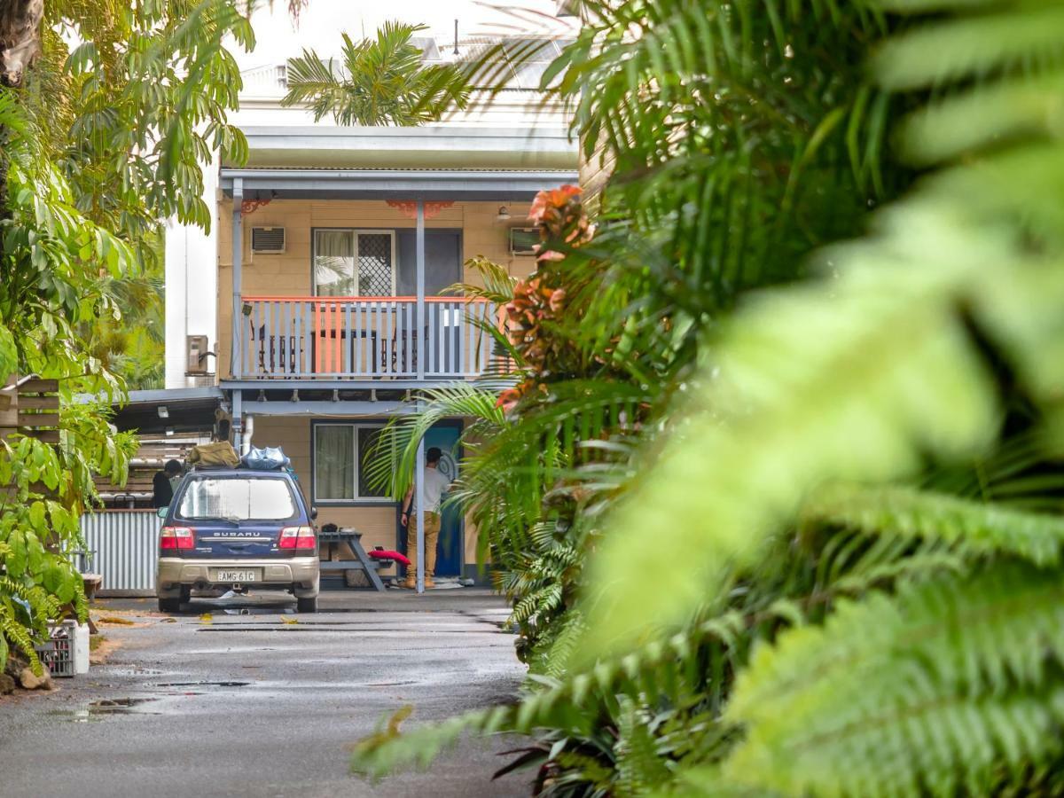 Castaways Backpackers Cairns Hostel Εξωτερικό φωτογραφία
